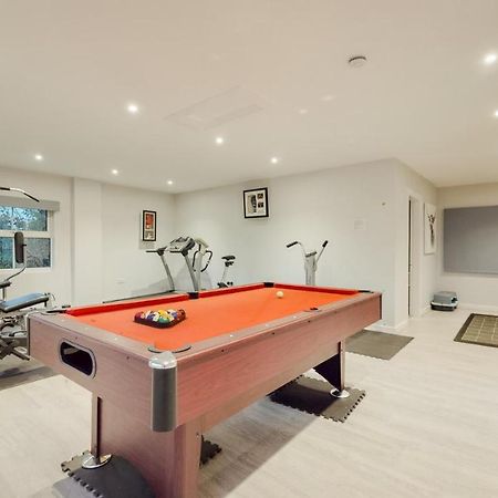 Jaw-Dropping Beach House In Anglesey Бенллег Екстер'єр фото