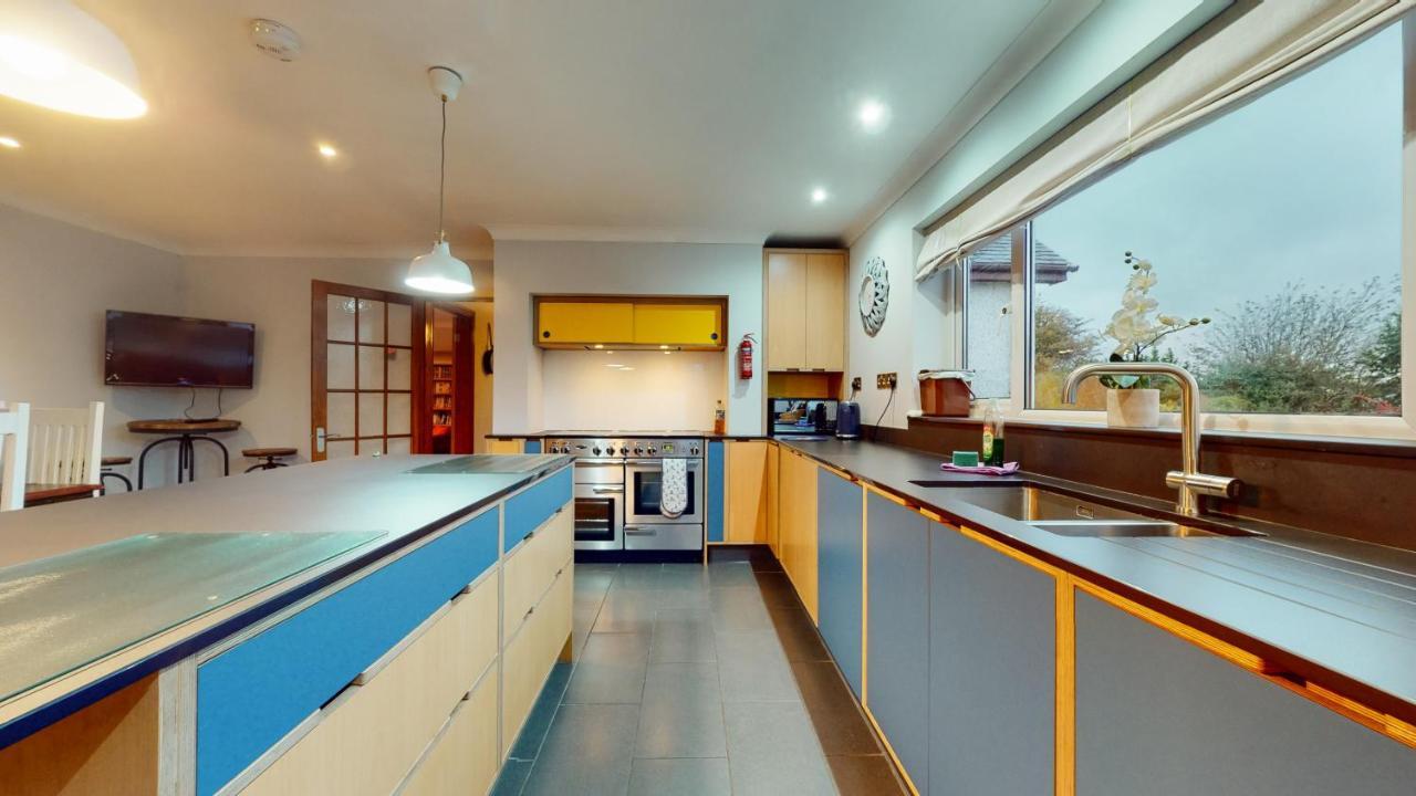 Jaw-Dropping Beach House In Anglesey Бенллег Екстер'єр фото